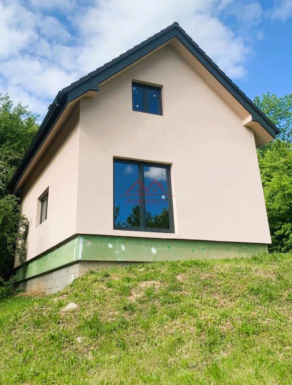 CHATA – ZATEPLAENÁ HRUBÁ STAVBA, KOŠICKÁ NOVÁ VES - GEDER