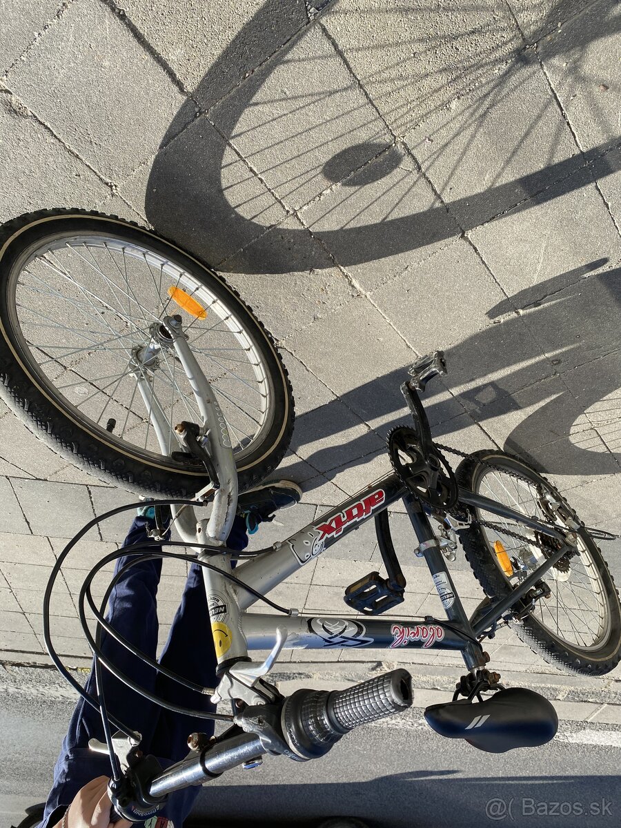Potrebujem predať detský bicykel. Cena pre chlapca 6-7 rokov