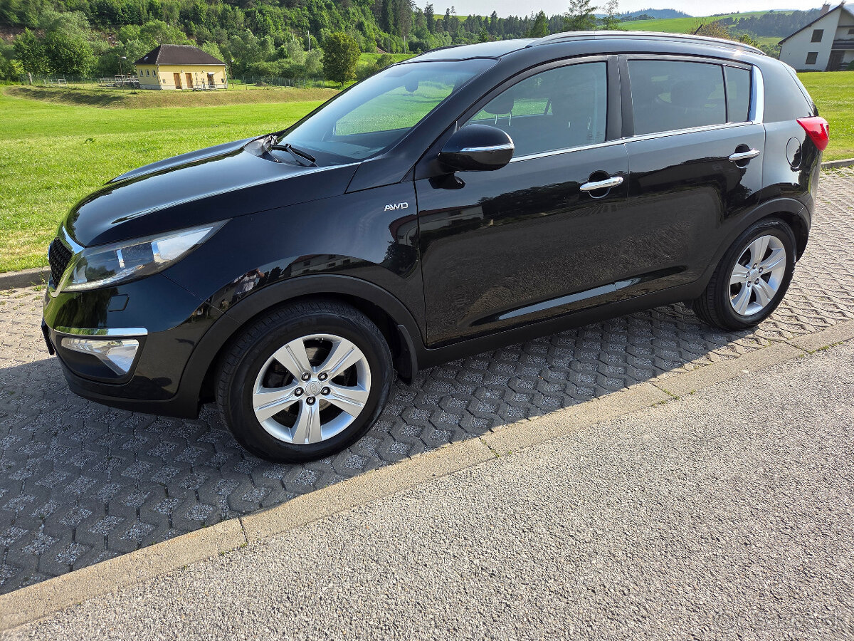 KIA SPORTAGE 4x4 AUTOMAT