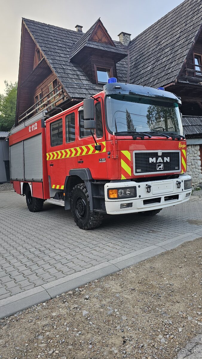 Man 4x4 14 224 3000L vody Hasičske auto Hasiči Vozidlo