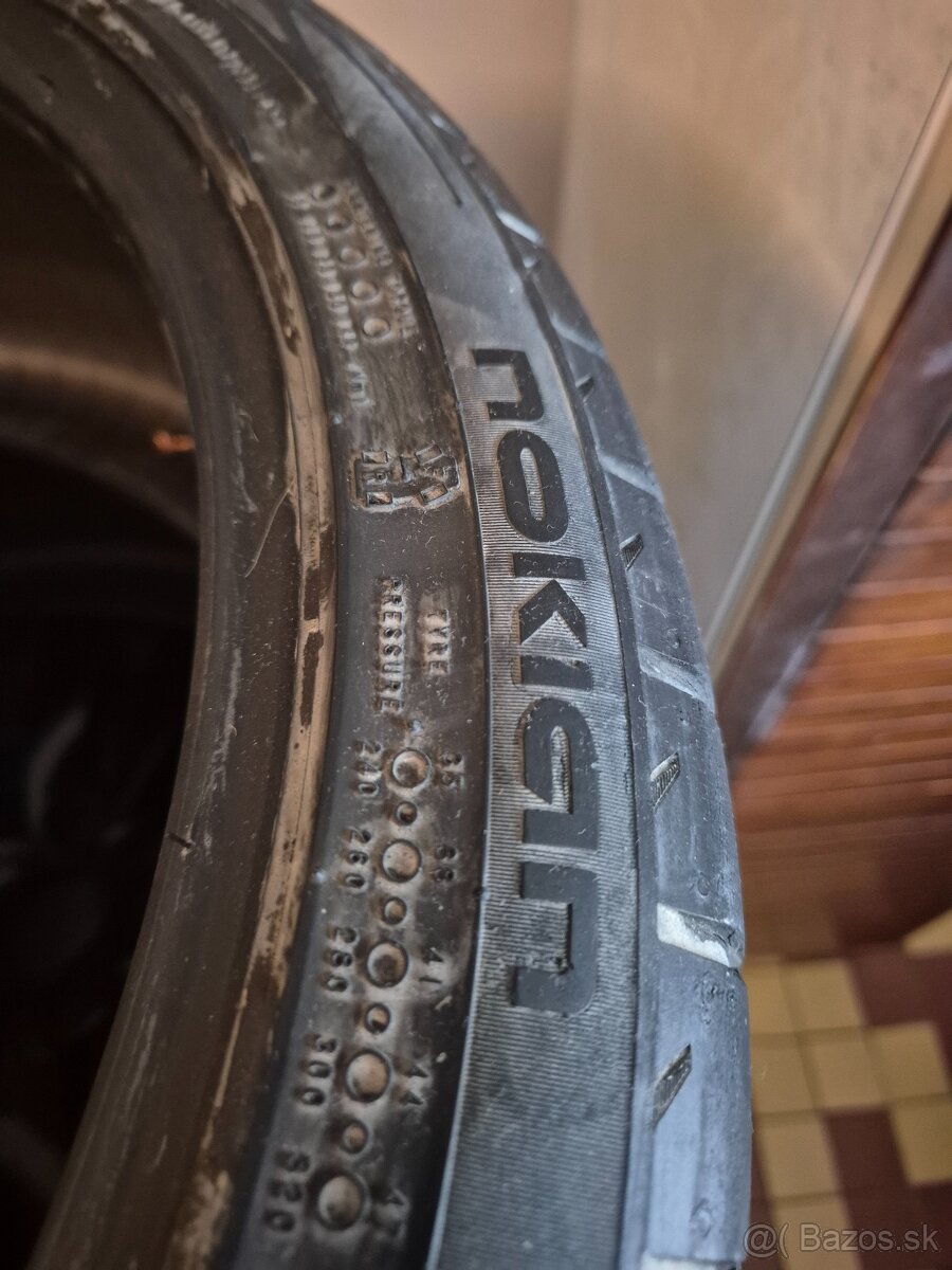 predám 225/40r18
