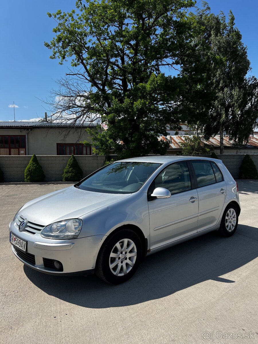 Vw Golf 5 1.6 benzin