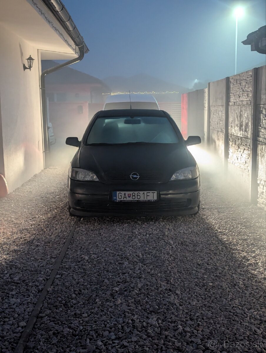 Predám opel astra g 1.6 benzín
