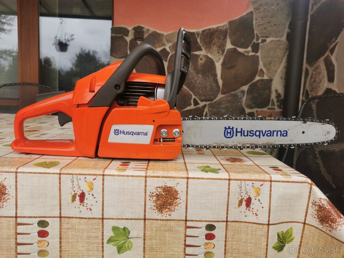 Motorova pila HUSQVARNA