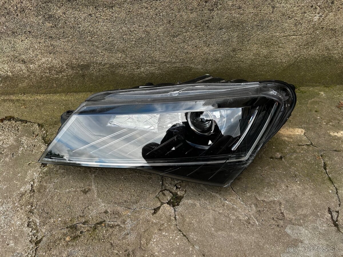✅ Škoda Superb 3 práve svetlo