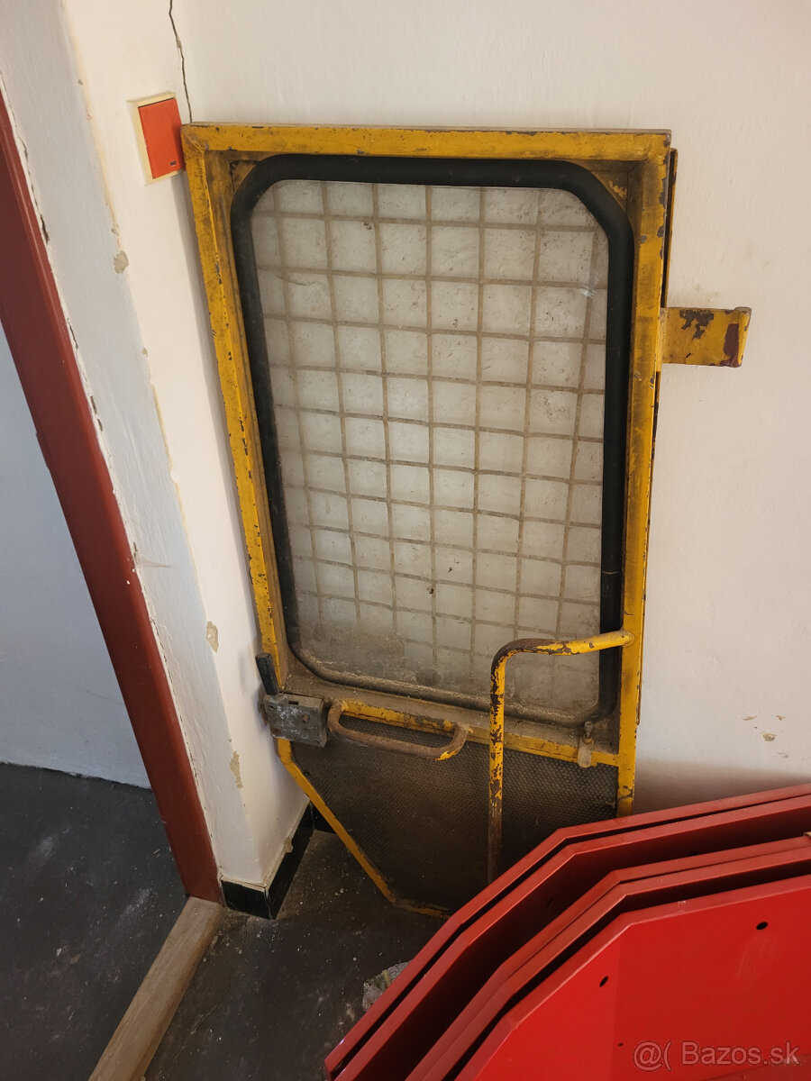 ponúkam dvere lkt