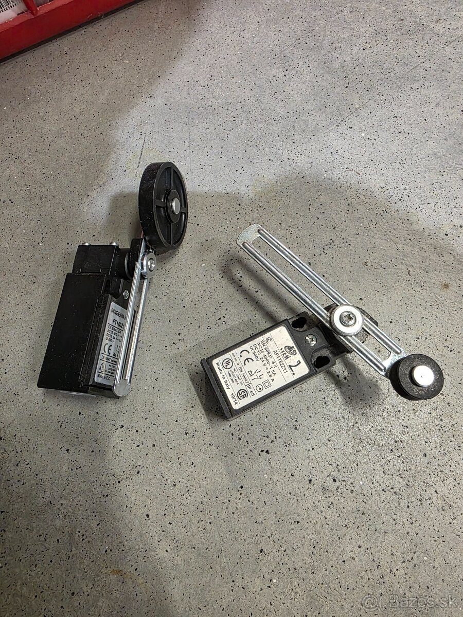 Kolieskové spínače- koncaky 100ks