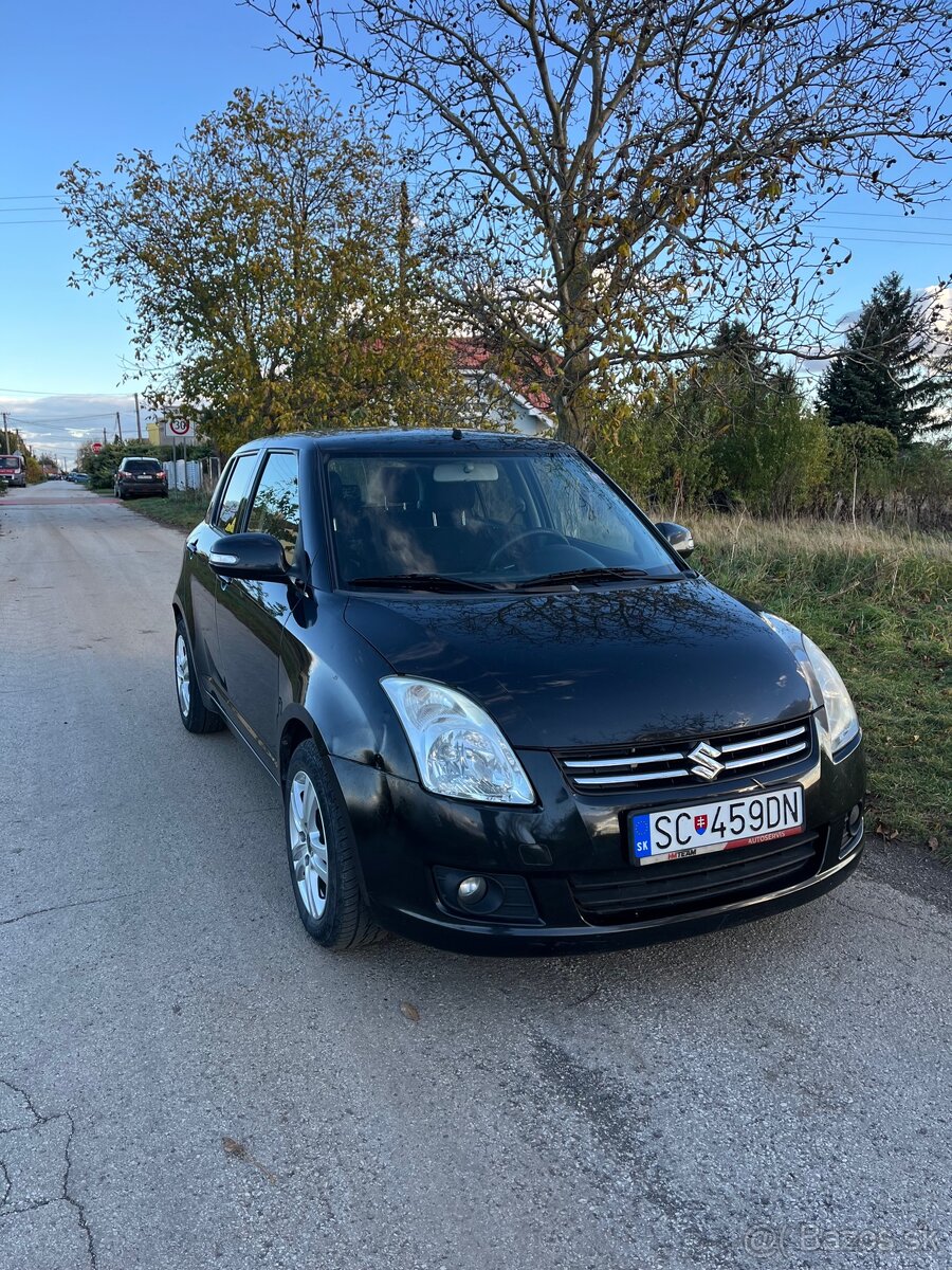 Suzuki Swift 1.3 benzín, nová STK/EK
