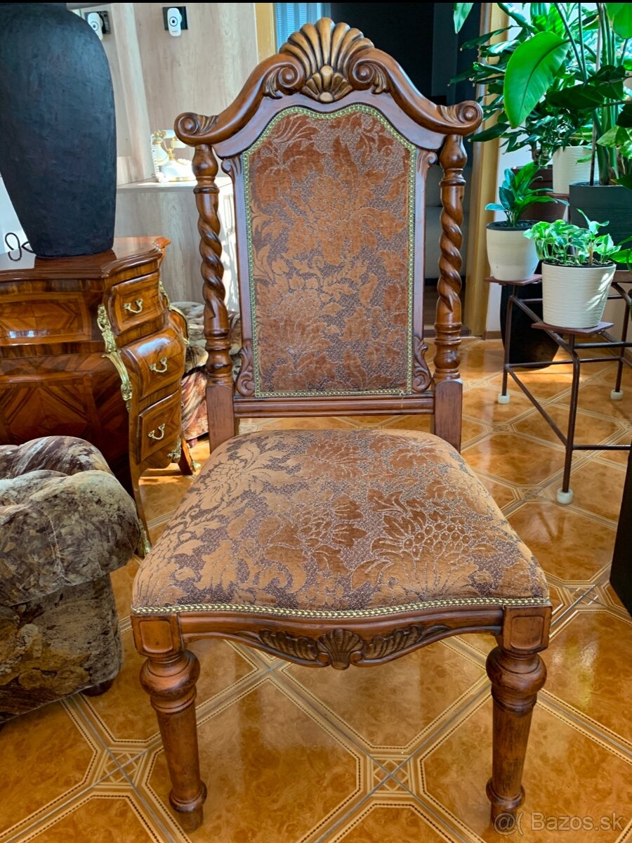 Deluxe jedalensky stoliciek