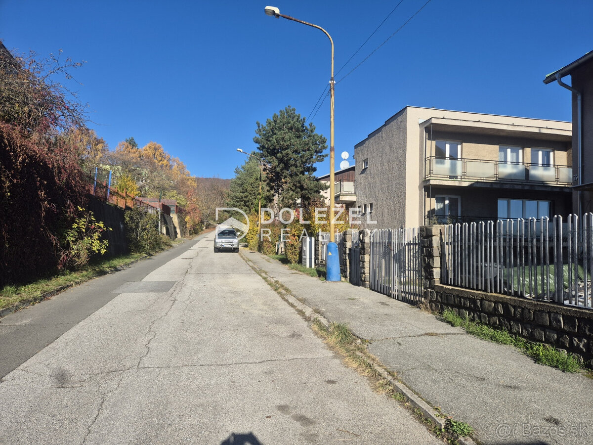 Rodinný dom 250 m2,záhrada 650 m2, Podhradová-Košice