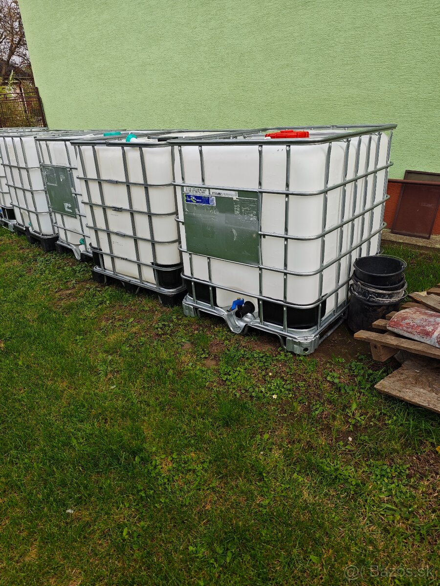 IBC Nádrž 1000l