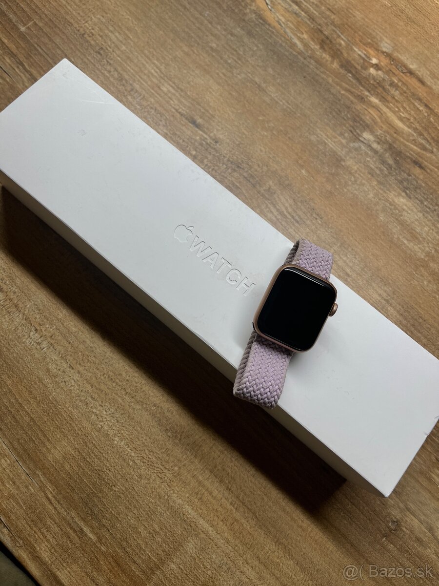 Apple watch 4