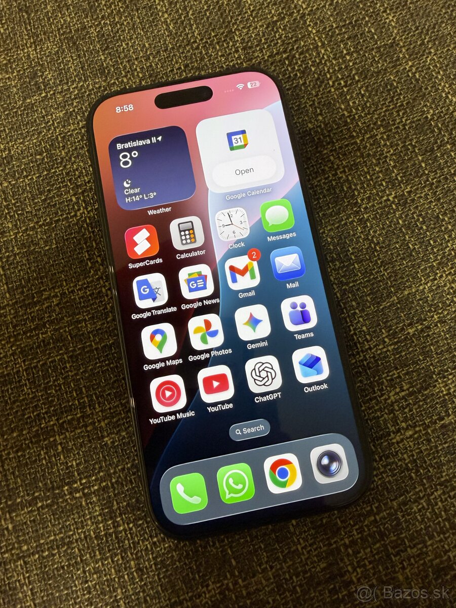 Predam iPhone 16 Pro 128 GB cierny titan