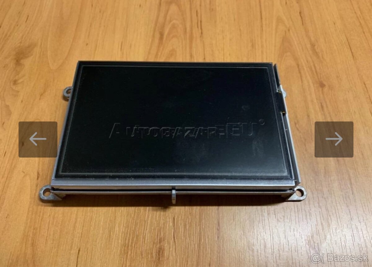 Citroen C4 Picasso 2018 displej navigacie