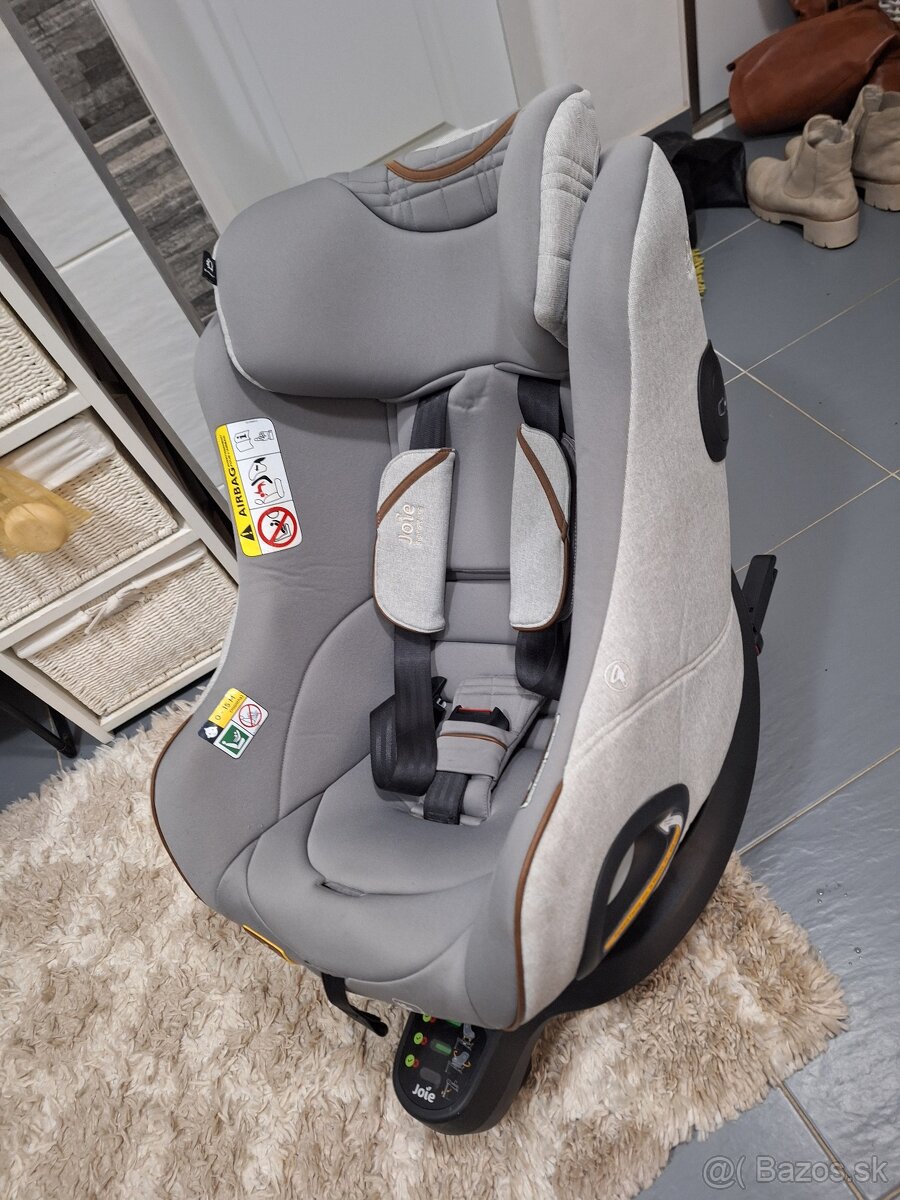 Autosedačka Joie Harbour Signature