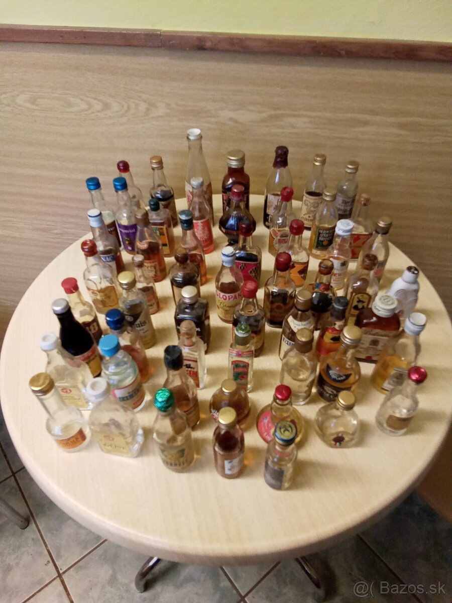 Miniatúrne fľaštičky