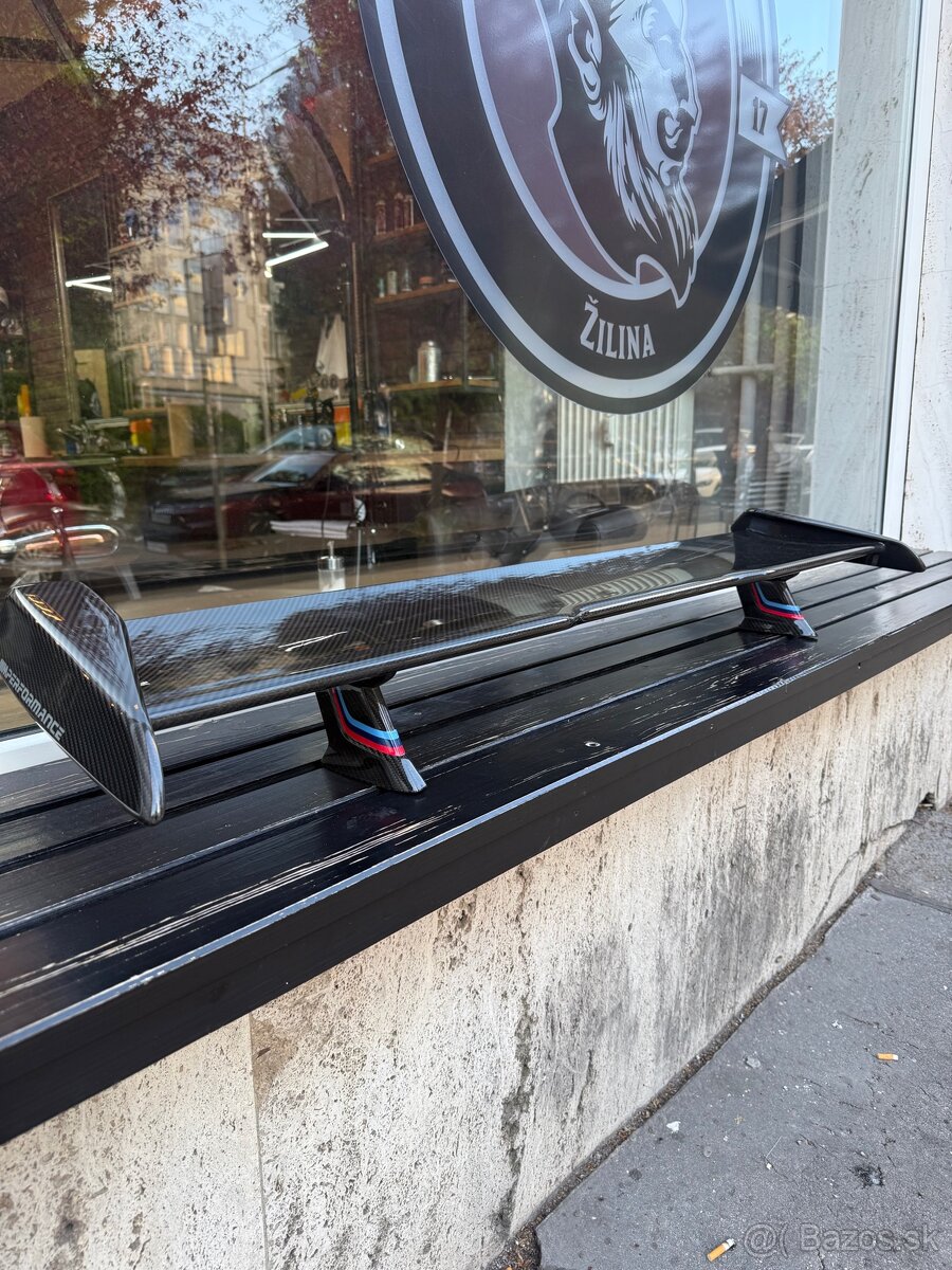 BMW m performance wing