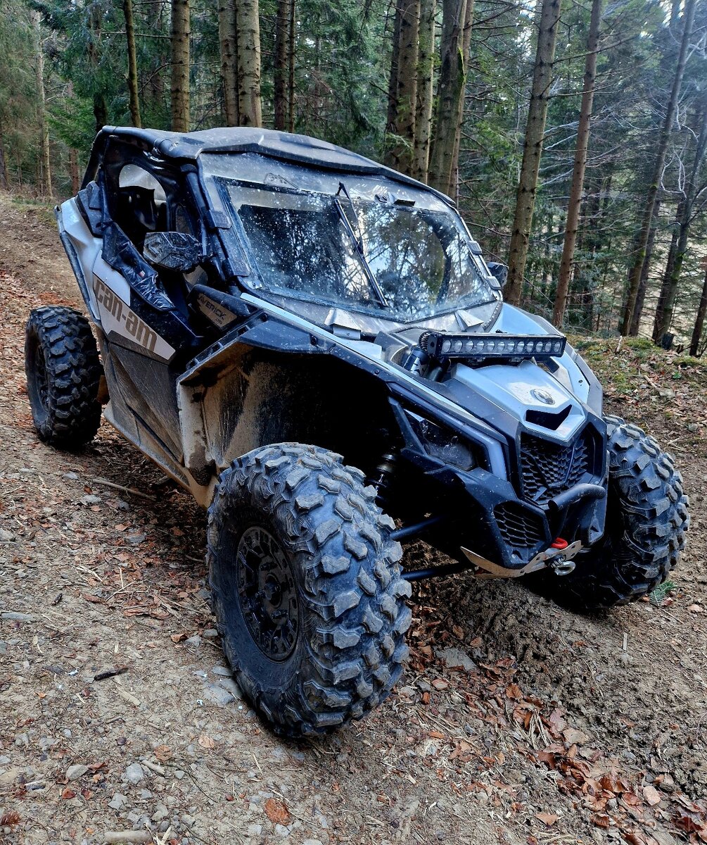 Maverick x3 turbo