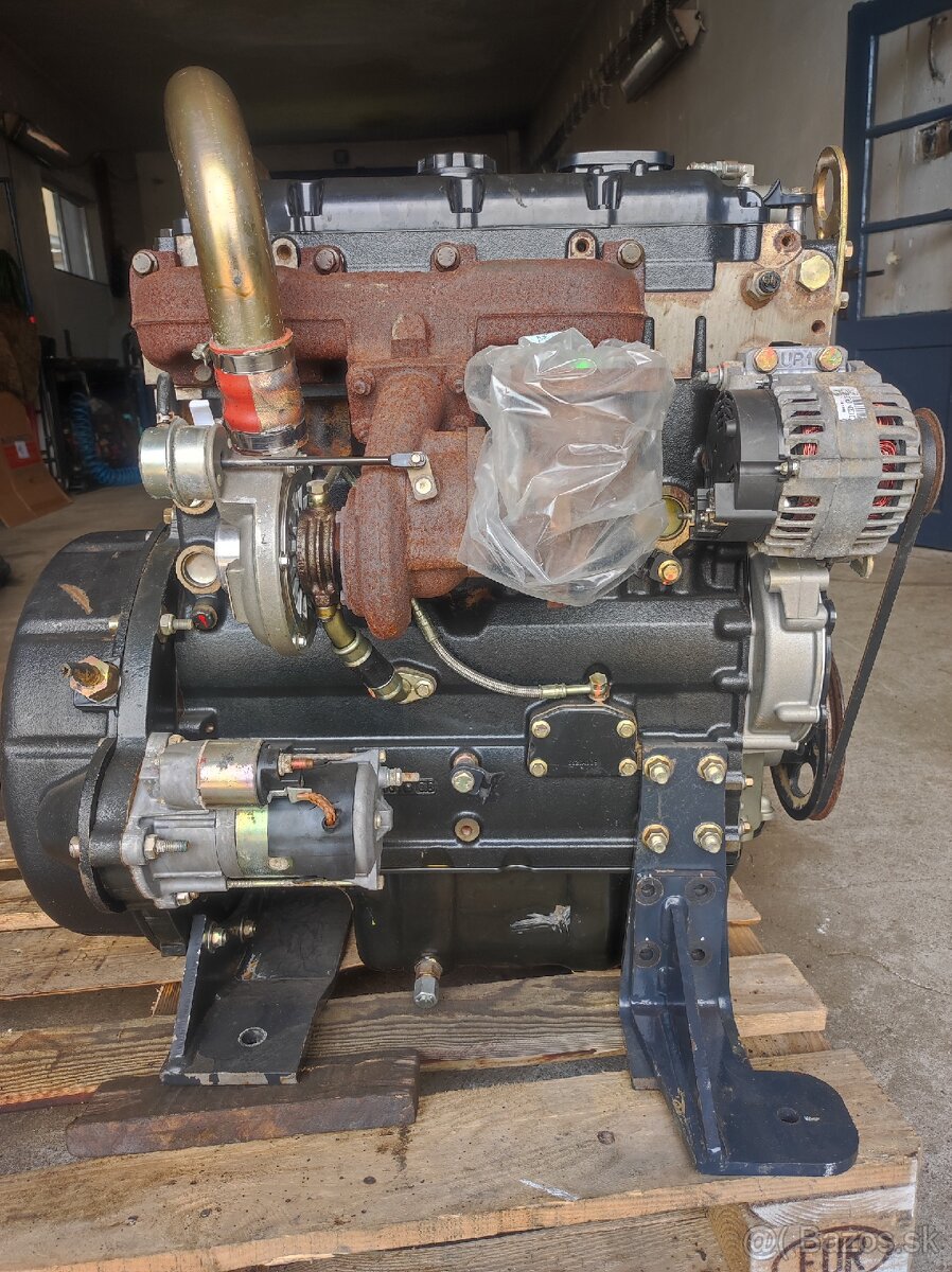 Perkins 4 valec turbo