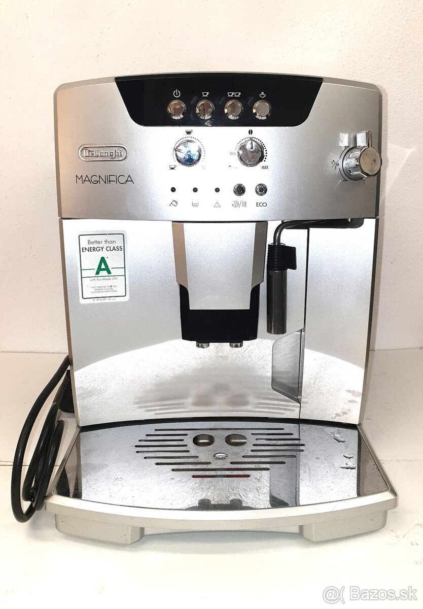 De Longhi Magnifica ESAM 04.110.S