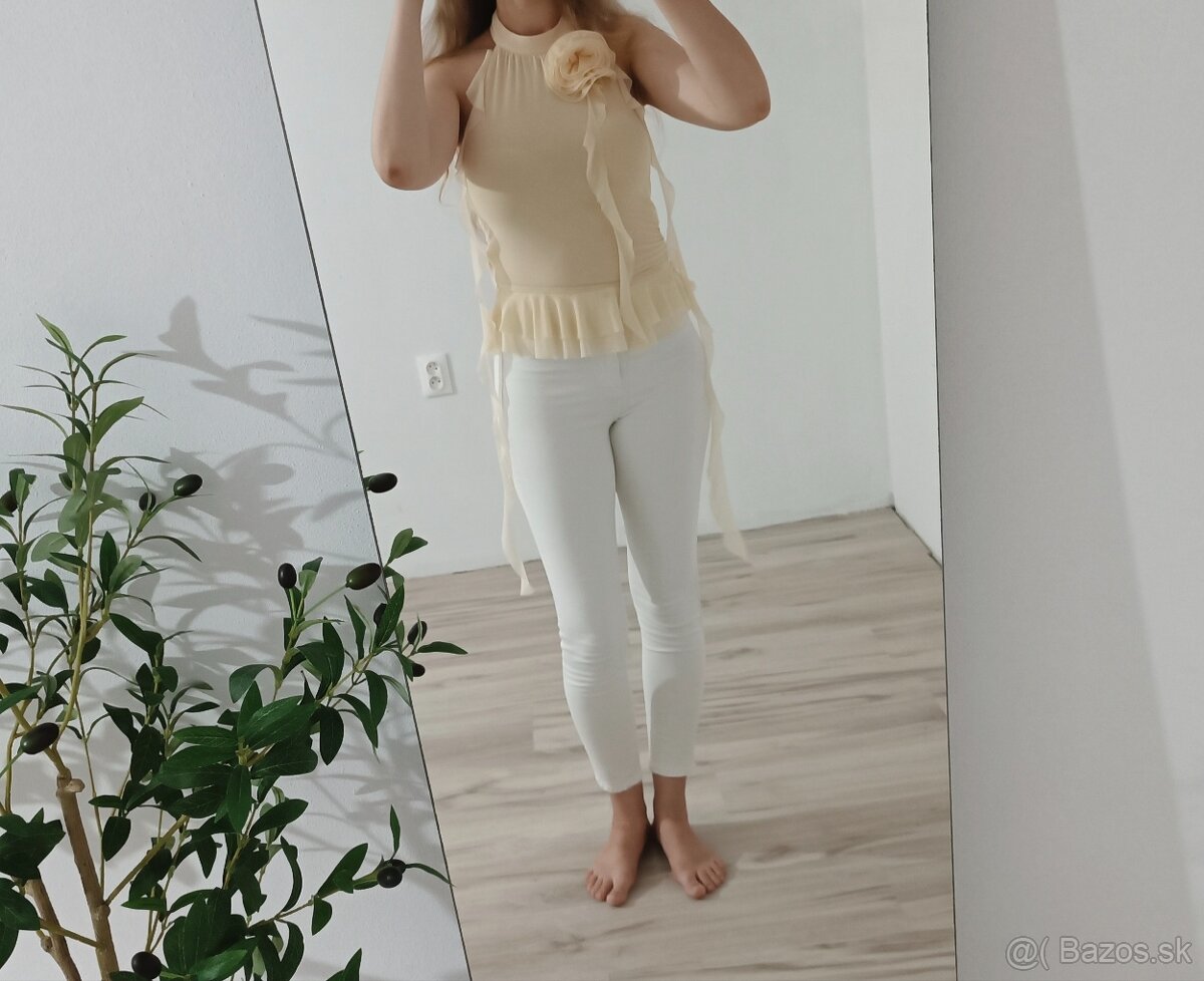Pastelový žltý top 💛