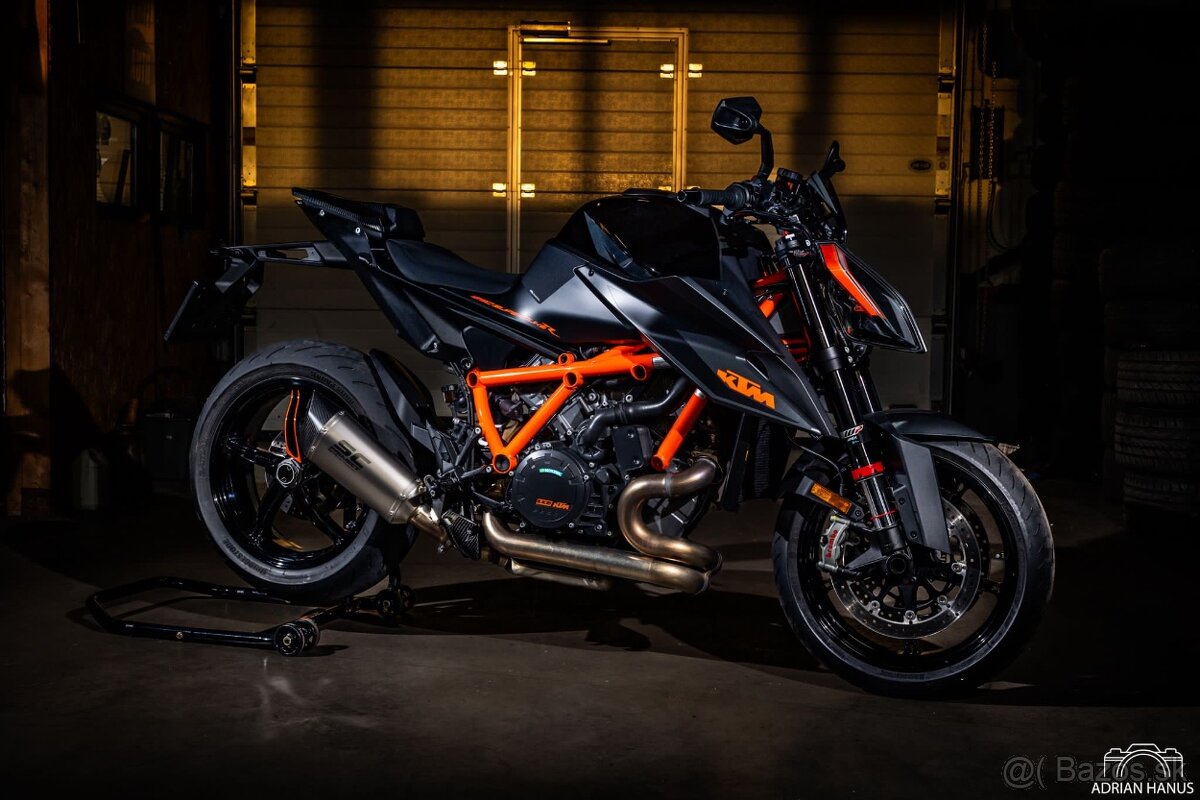 ktm superduke 1290 1390