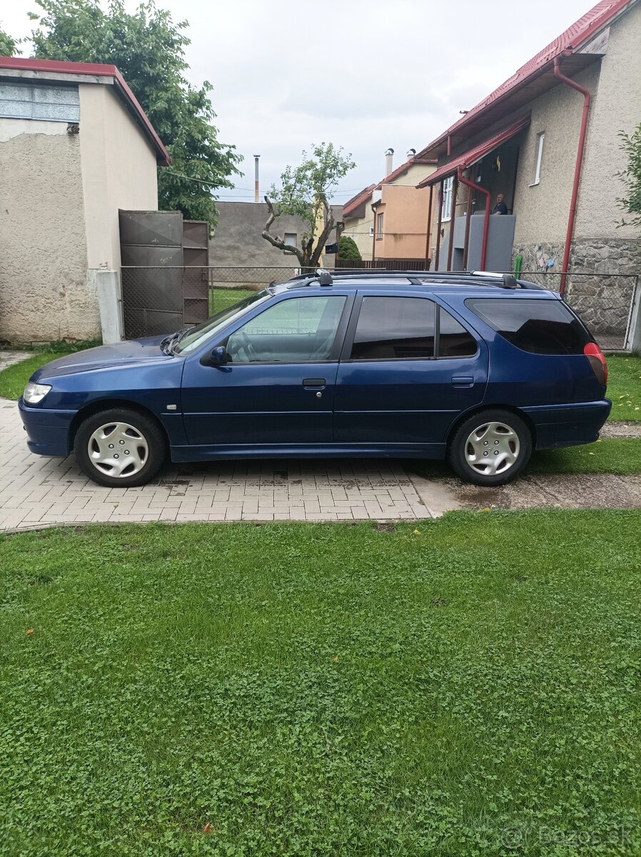 Peugeot 306