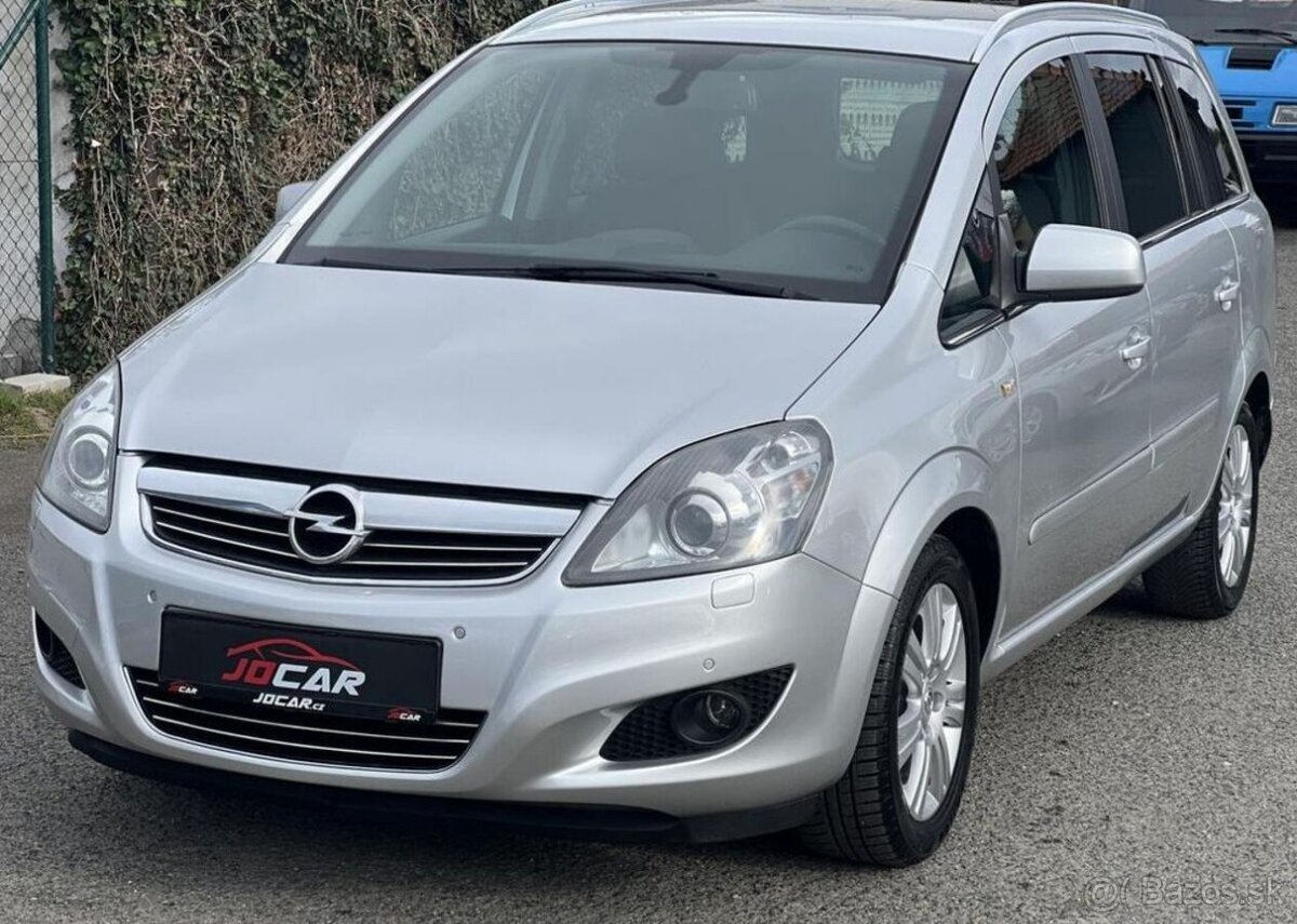 Opel Zafira 1.8i 16v 7MÍST KLIMA TEMPOMAT benzín manuál