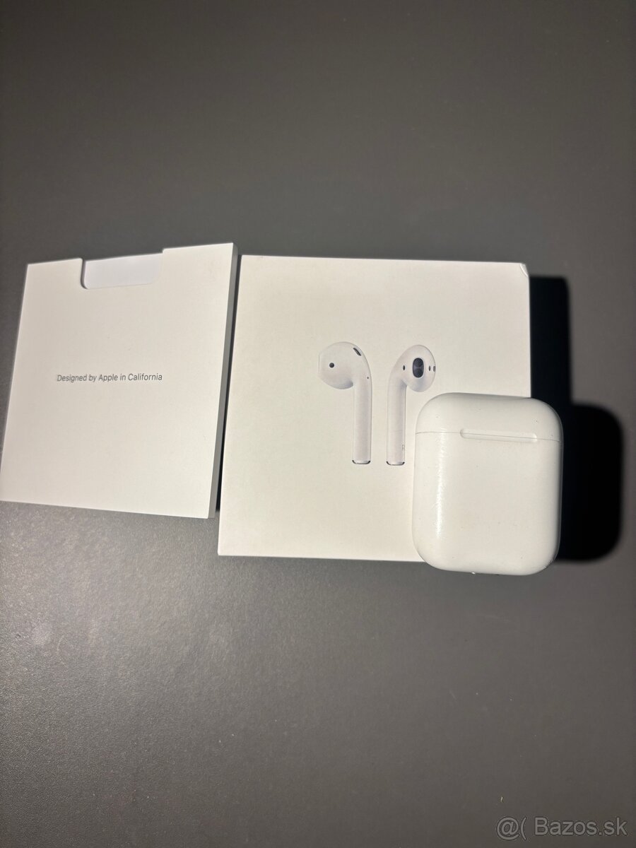 Apple Airpods 2. Generácia