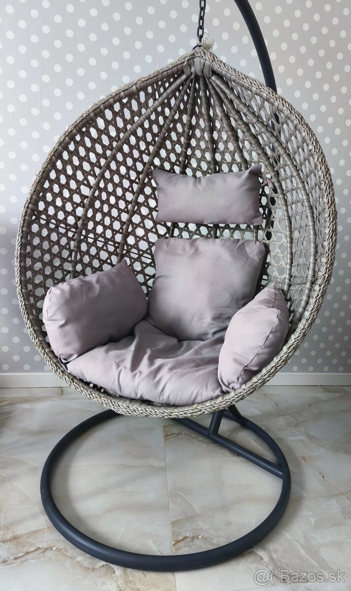 Závesné hojdacie kreslo