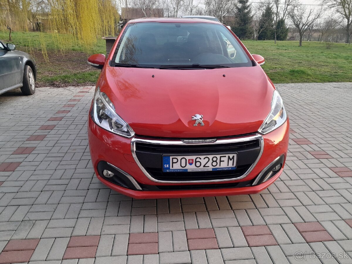 Predám Peugeot 208 1.2 pure tech 42000km