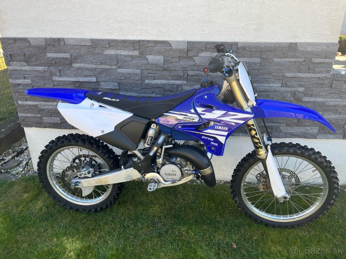 YAMAHA YZ 125