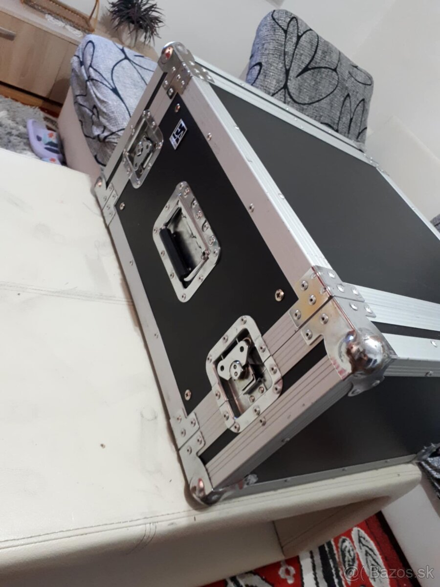 Predám rack pro