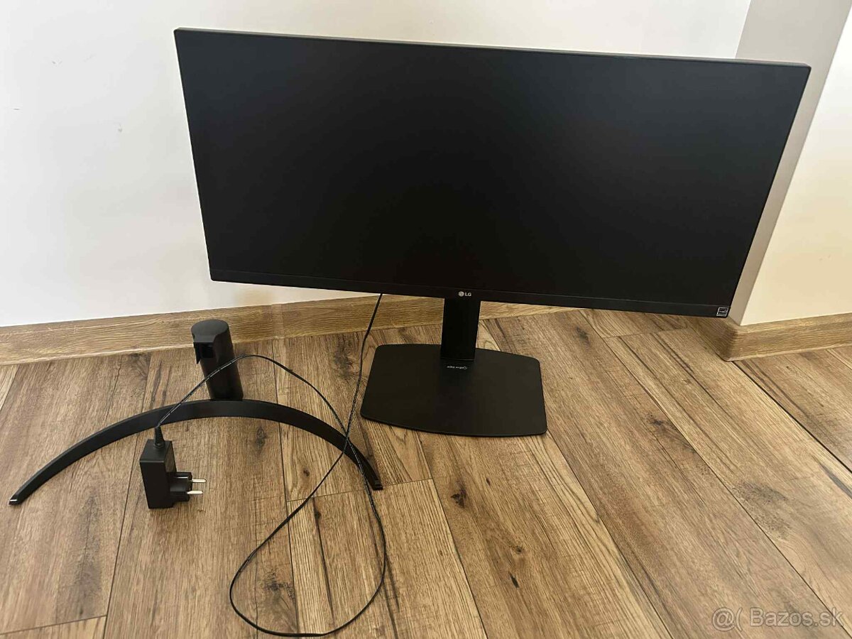 Predám monitor 29" LG UltraWide 29WP500-B + AlzaErgo stojan