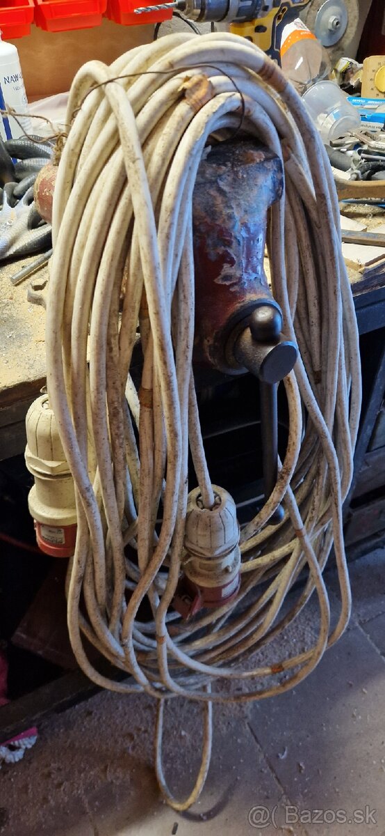 Medeny kabel