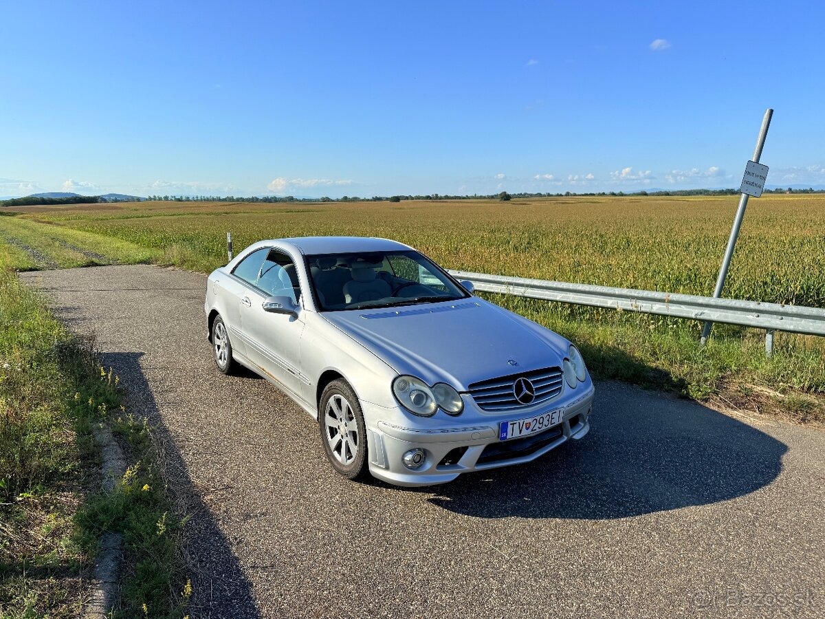 Mercedes-Benz 2.6L W209