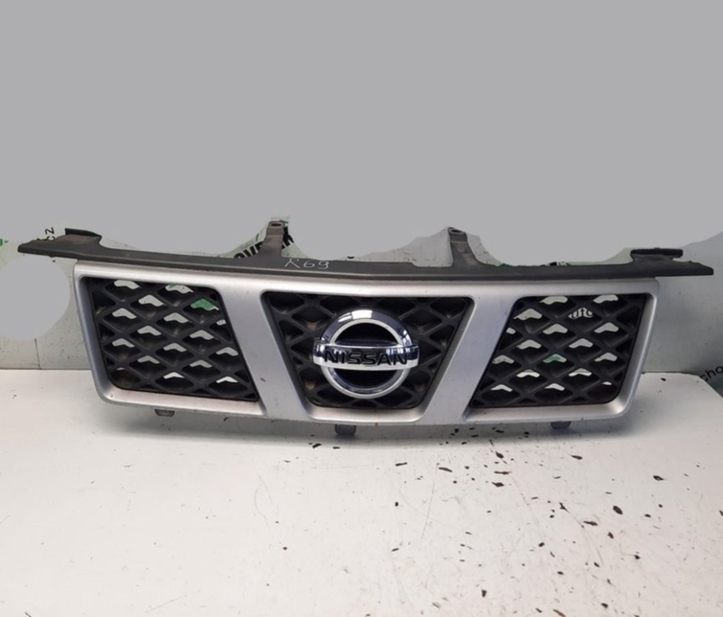 Predám prednú masku Nissan X-Trail T30