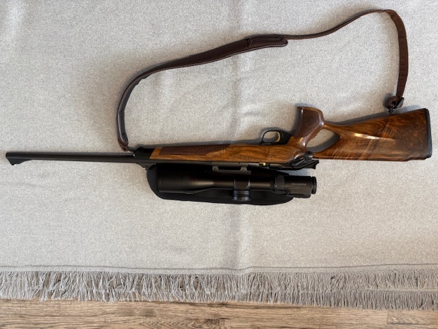 predám Blaser R8 success 8x68s + Swarovsky DS2 genII