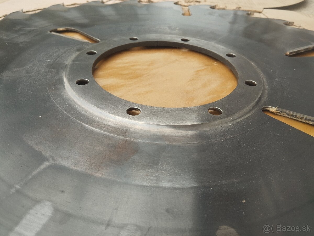 Vidiový pílový kotúč