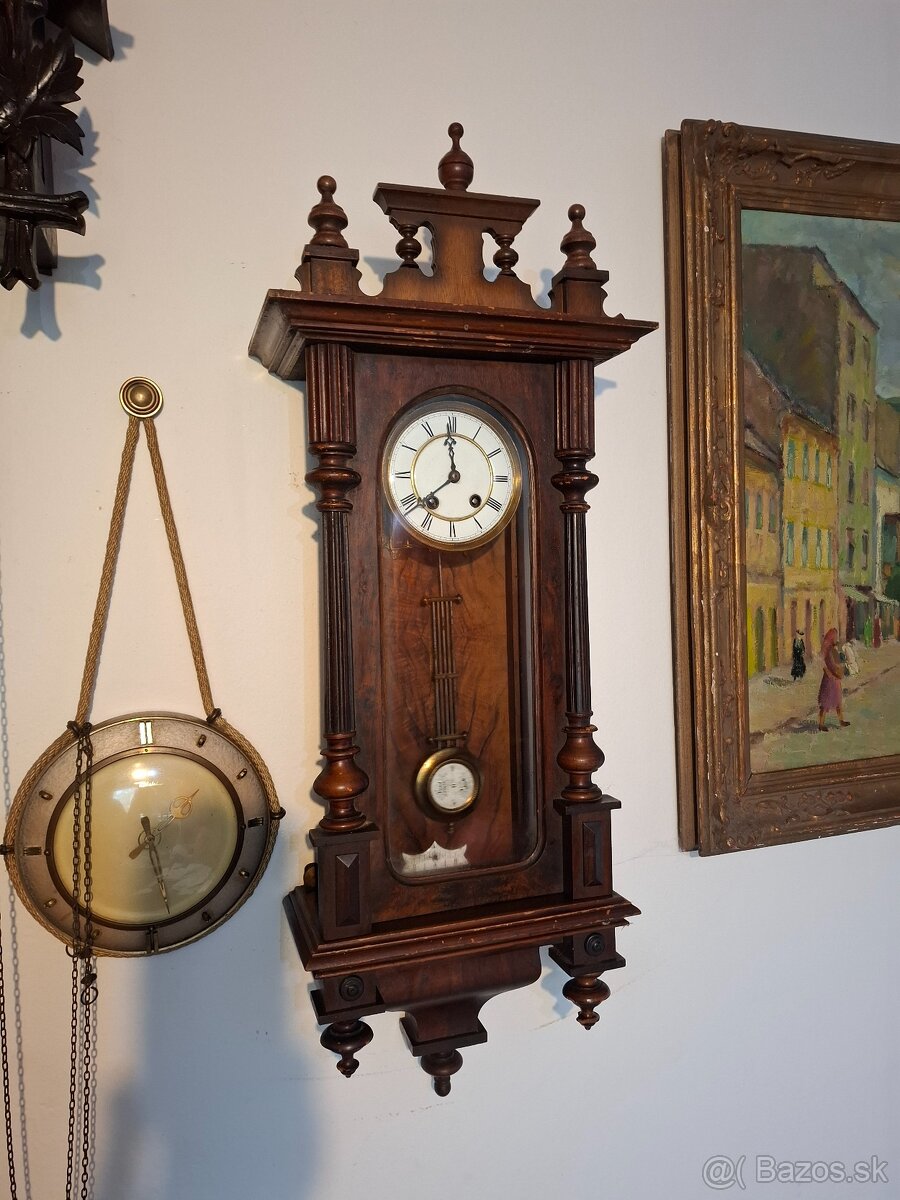 Predám funkčné starožitné polbicie nástenné hodiny Altdeutsc