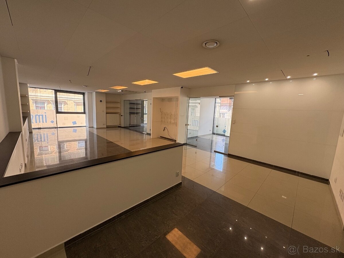 Prenájom exkluzívnych kancelárií v centre 129 m2