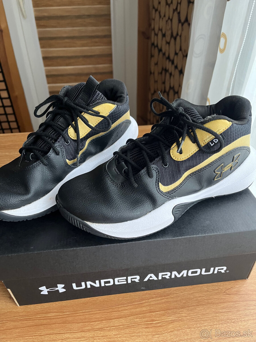 Chlapčenské tenisky Under Armour-43