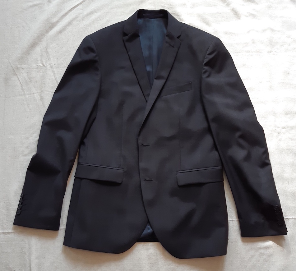 Pansky oblek Pierre Cardin 48, nenoseny