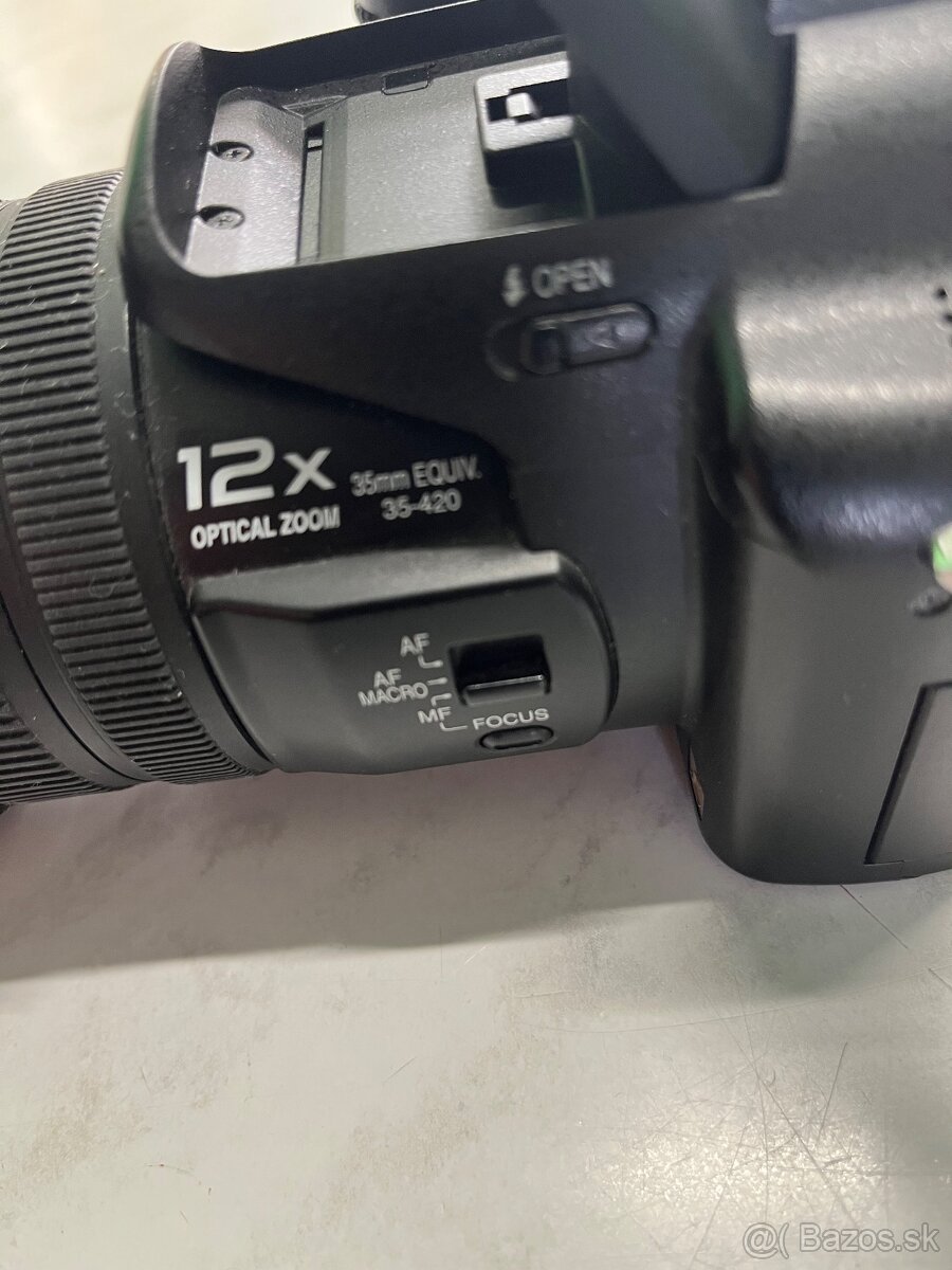 Digitálny fotoaparát  Panasonic