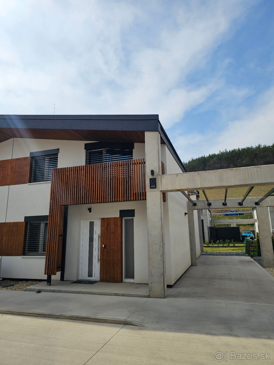 PRENÁJOM moderná novostavba 5 - izbový rodinný mezonet