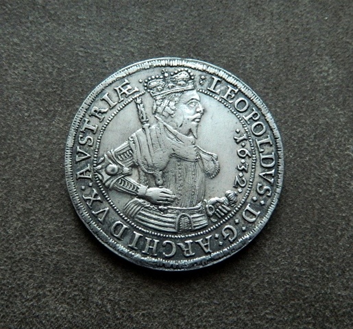 Predám 1 toliar 1632 Hall arc. Leopold
