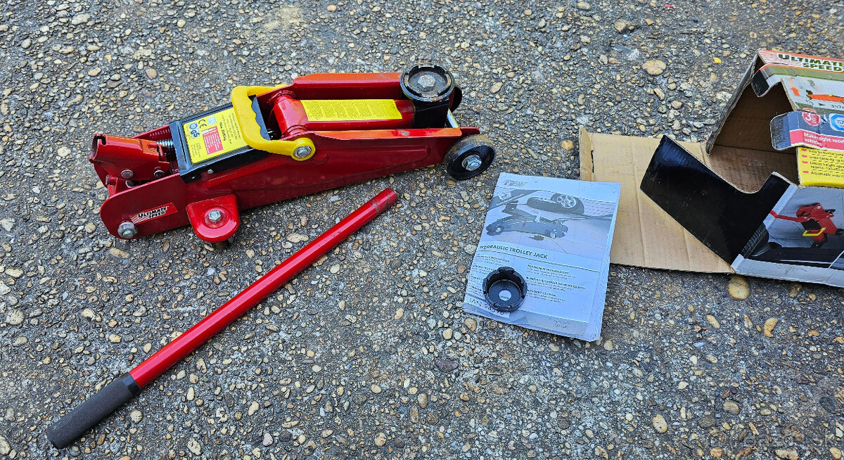 Hydraulický zdvihák, Ultimate Speed (Lidl), 2000 kg