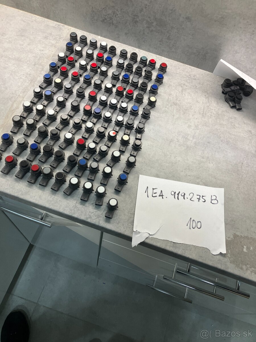 senzor parkovaci sensor pdc narazniku 1EA919275b