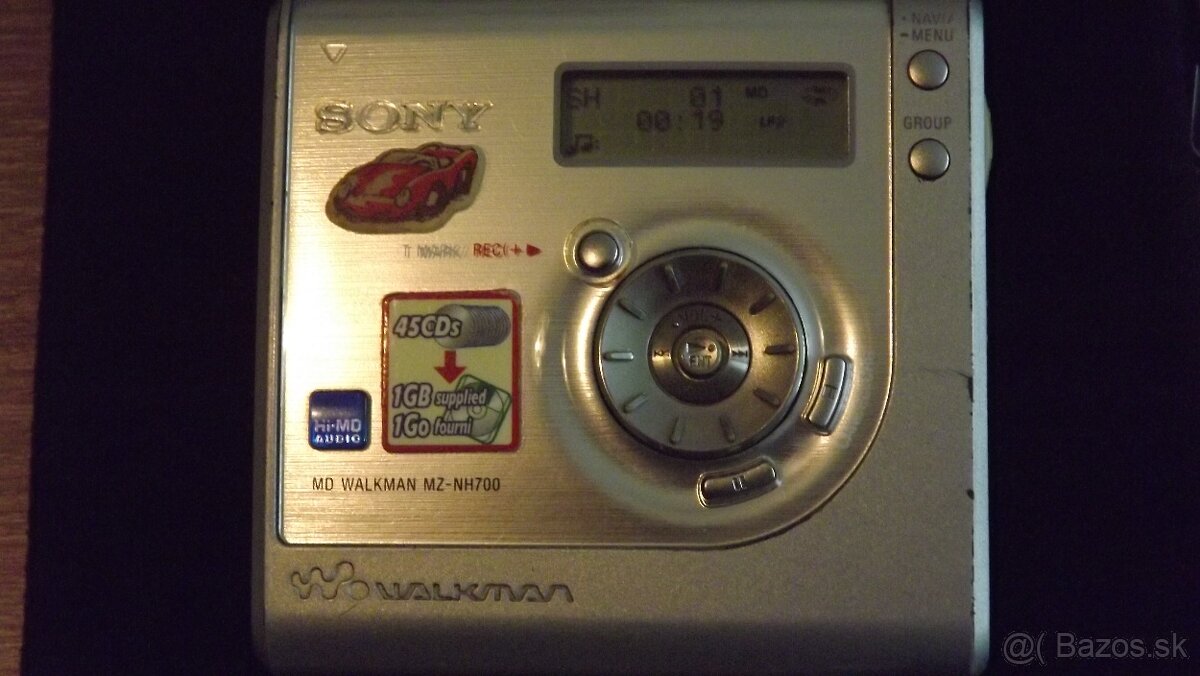 HI MD walkman SONY MZ-NH700