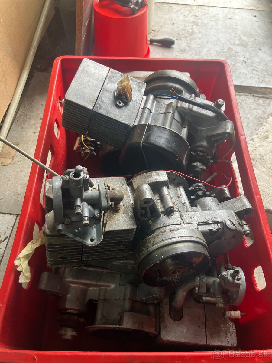 Predám 5 ks motorov babetta 207